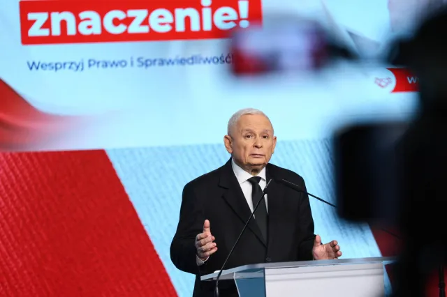 Jarosław Kaczyński zwróci ukraiński order. "Akt lojalności"
