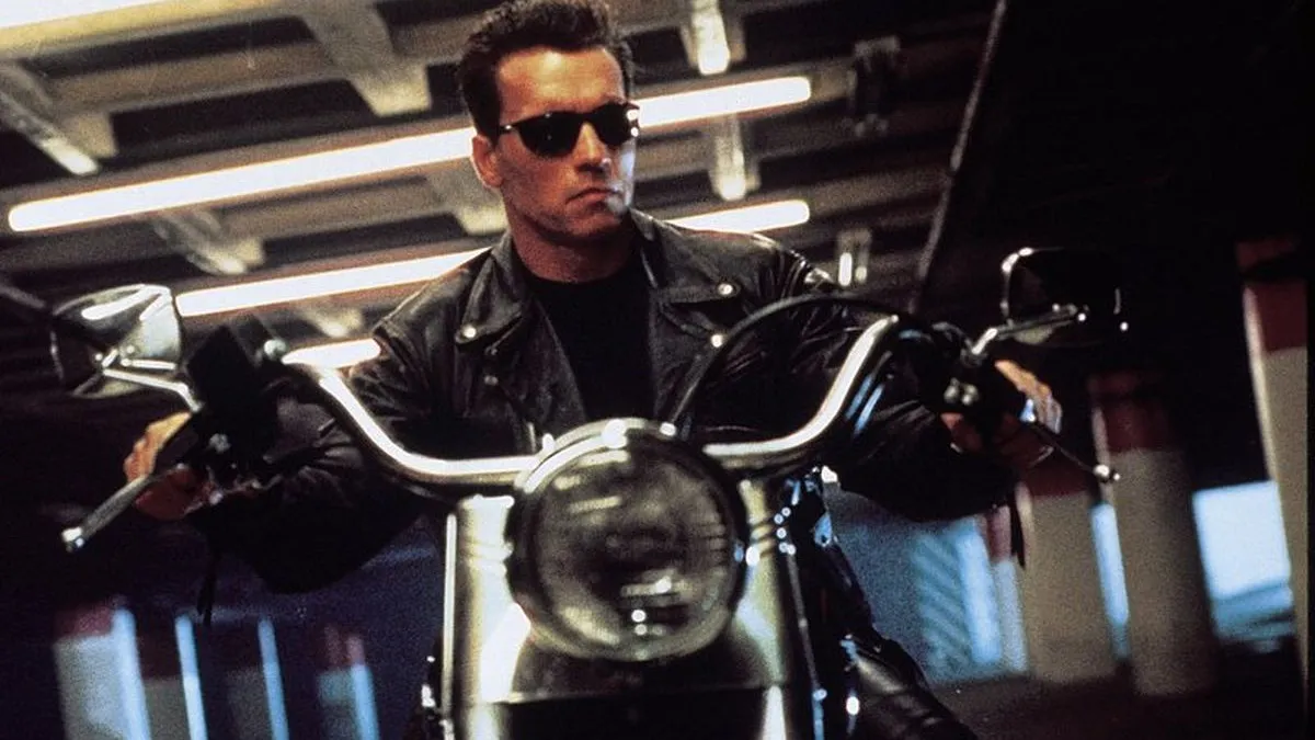 Arnold Schwarzenegger w filmie "Terminator 2: Dzień sądu"