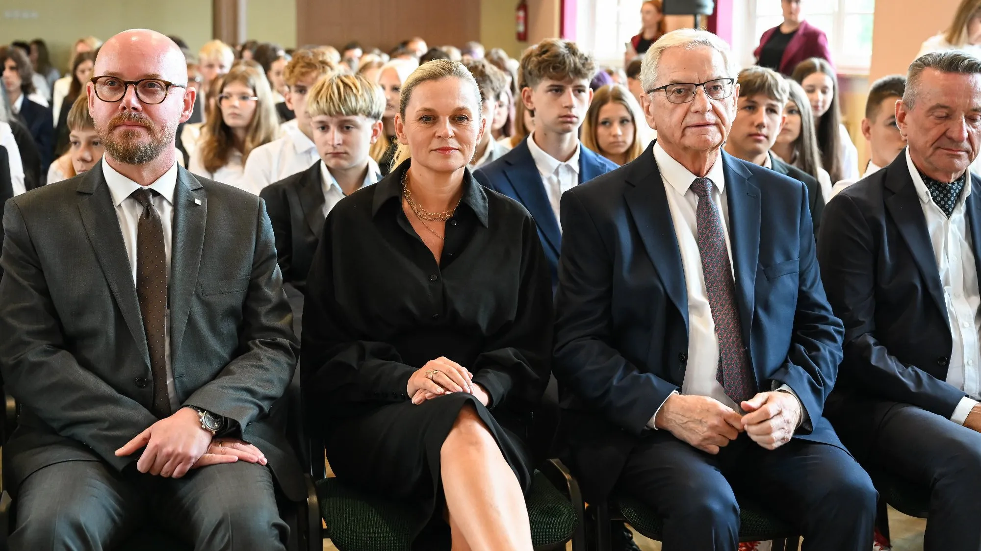 Nowy rok szkolny. Wyzwania, reforma i zmiany. "Fake newsy i dezinformacja są naszą codziennością"