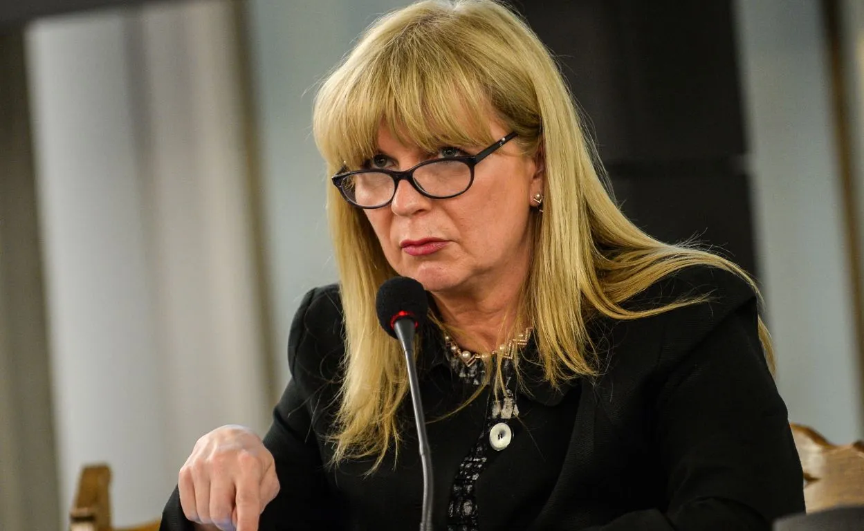Gosiewska liderką sejmowych podróży. "Szokująca kwota"