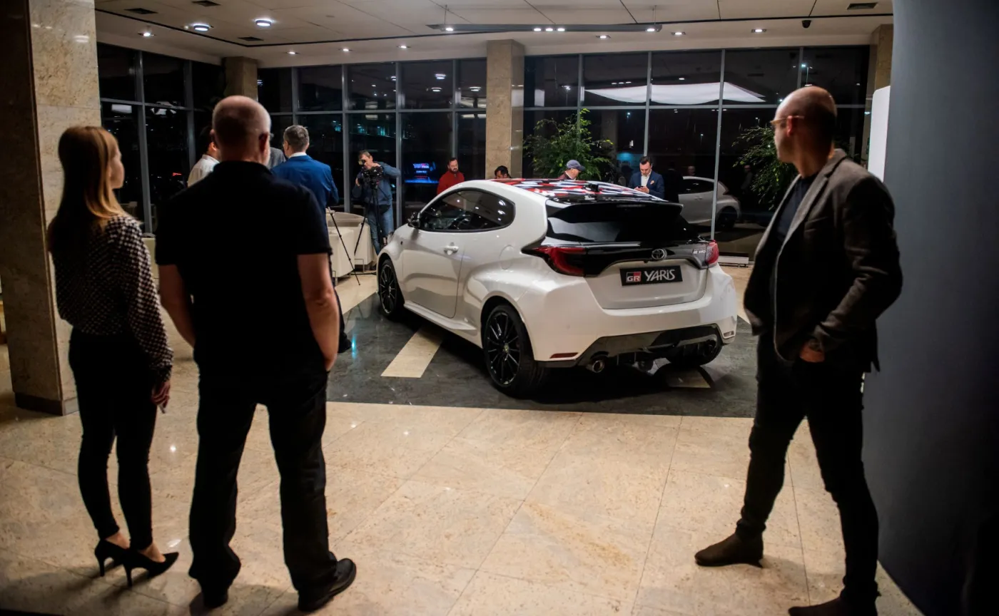 toyota-gr-yaris-14-12567651.jpg