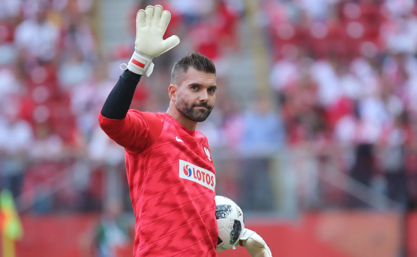 Liga angielska: Białkowski zostanie dłużej w Millwall