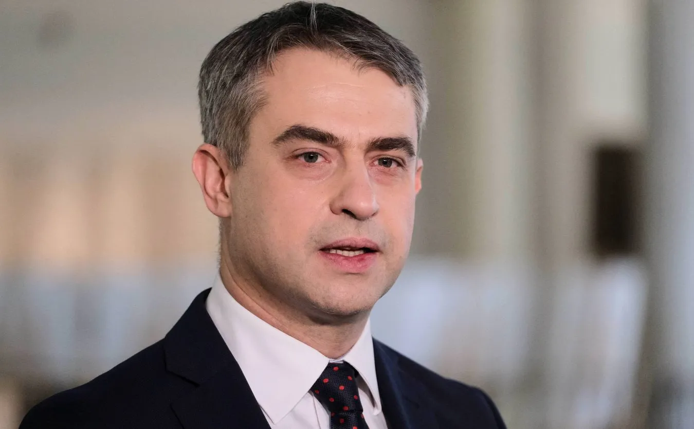 Gawkowski: Poparcie Tuska czasami bardziej szkodzi, niż pomaga