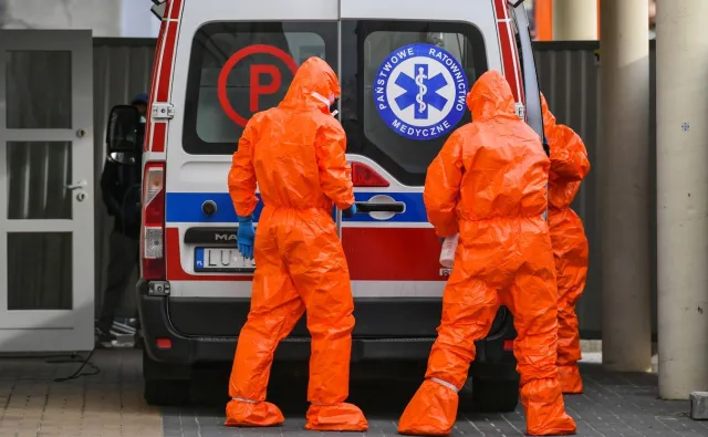 Naczelna Rada Lekarska apeluje do resortu zdrowia: Zwiększcie radykalnie dostęp do testów