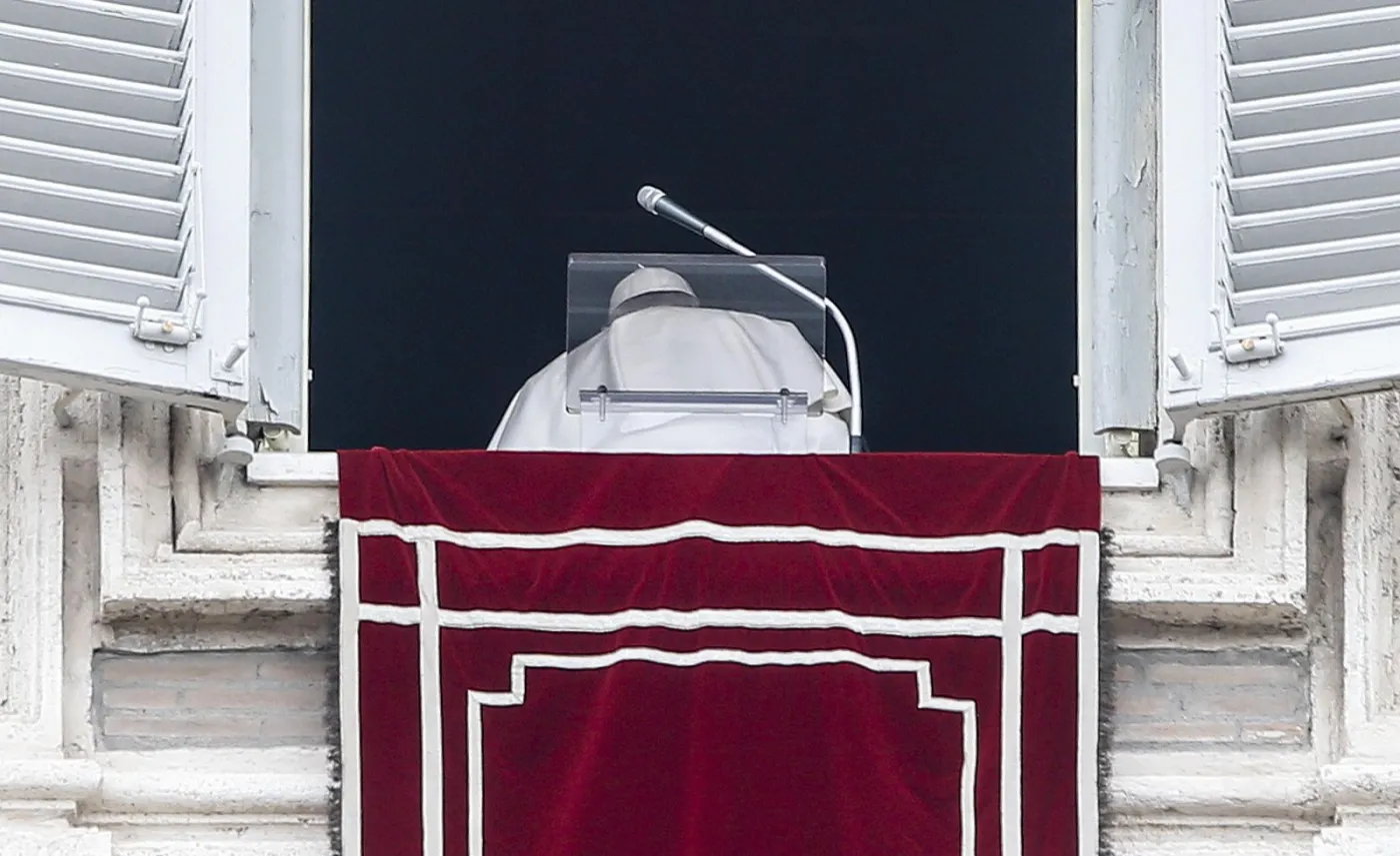 Papież został poddany testom na koronawirusa. Jest wynik