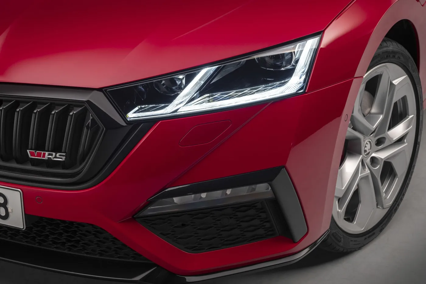 Nowa Skoda daje popis. Tak silnik benzynowy przeżywa odrodzenie