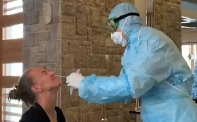 Rosyjska tenisistka pokazała, jak wygląda badanie na obecność koronawirusa [WIDEO]
