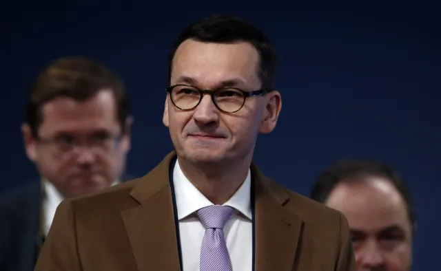 Lewica: Polska wstąpiła na wojenną ścieżkę z całą Unią. Jesteśmy czarną plamą na zielonej mapie Europy