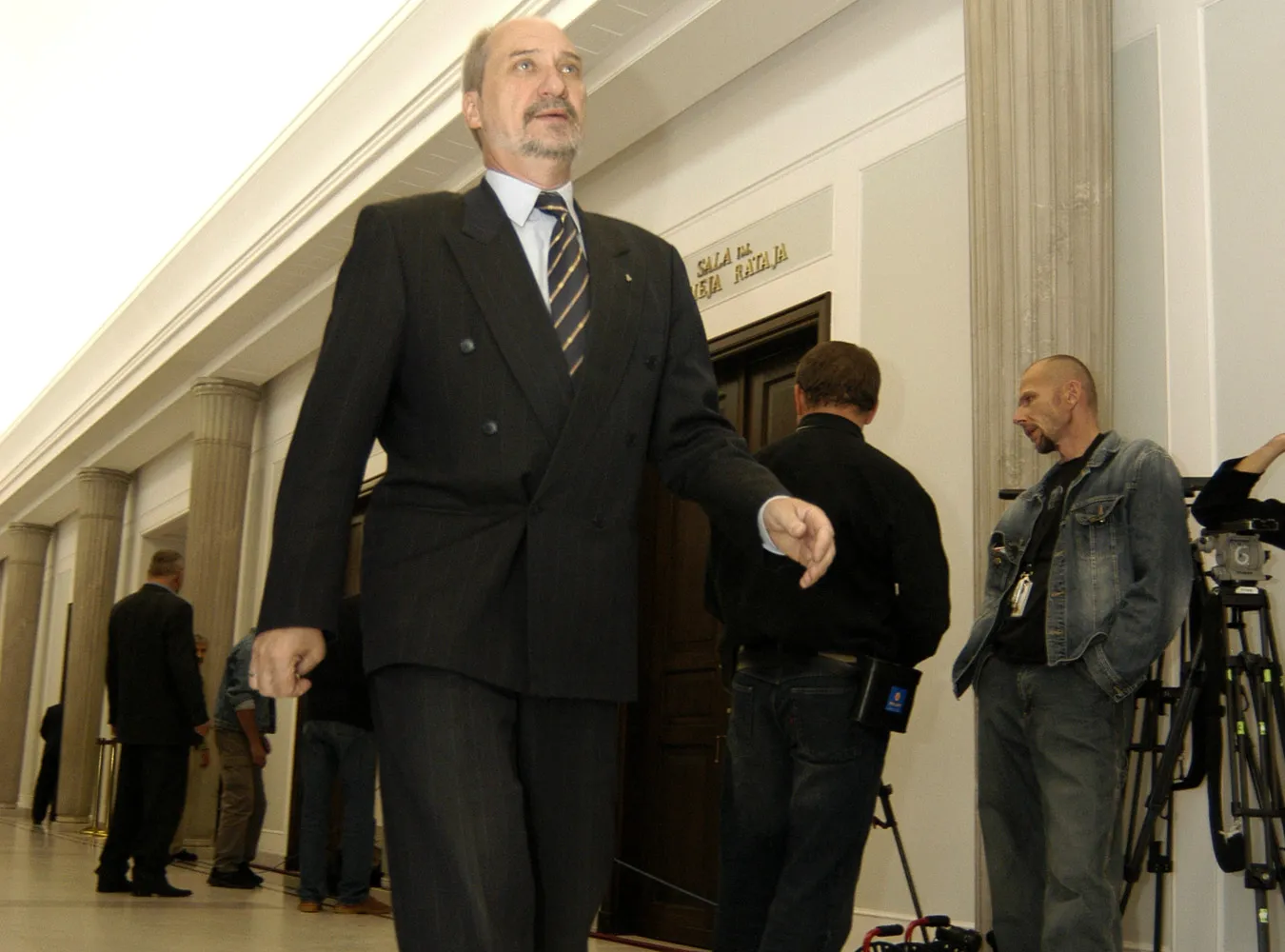 Sejmowa speckomisja bez Macierewicza i PiS