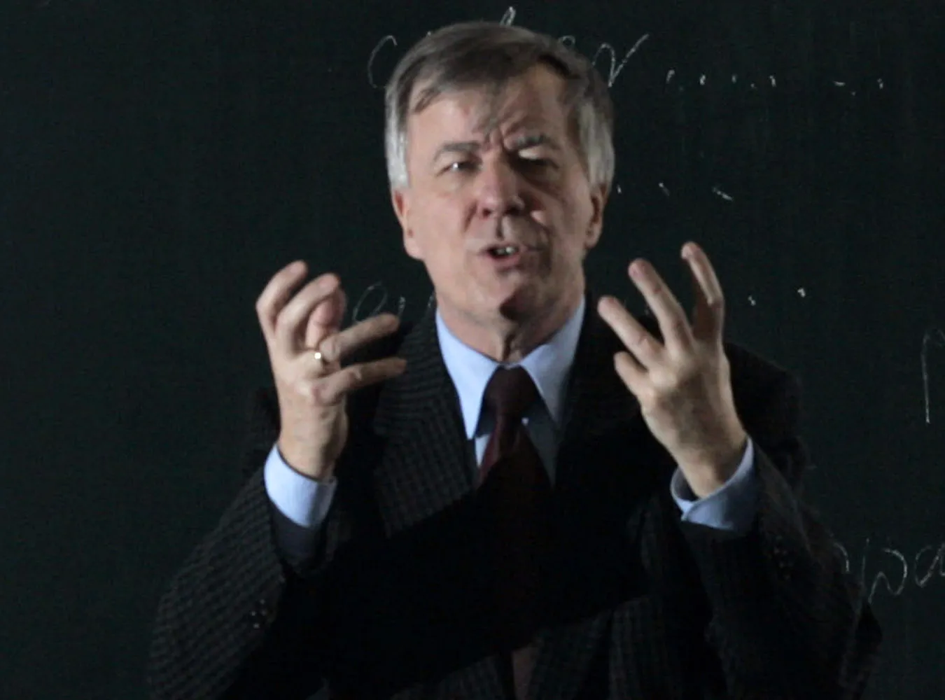 Ma przeprosić Miodka za nazwanie go agentem