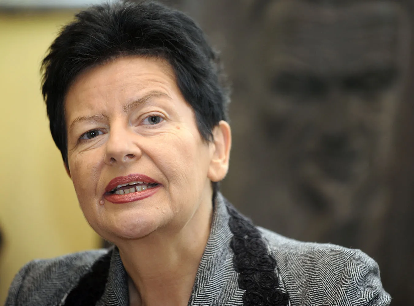 Senyszyn na wiecu Ziobry musiała milczeć