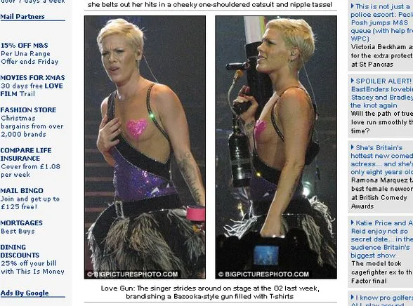 Pink pokazała fanom pierś