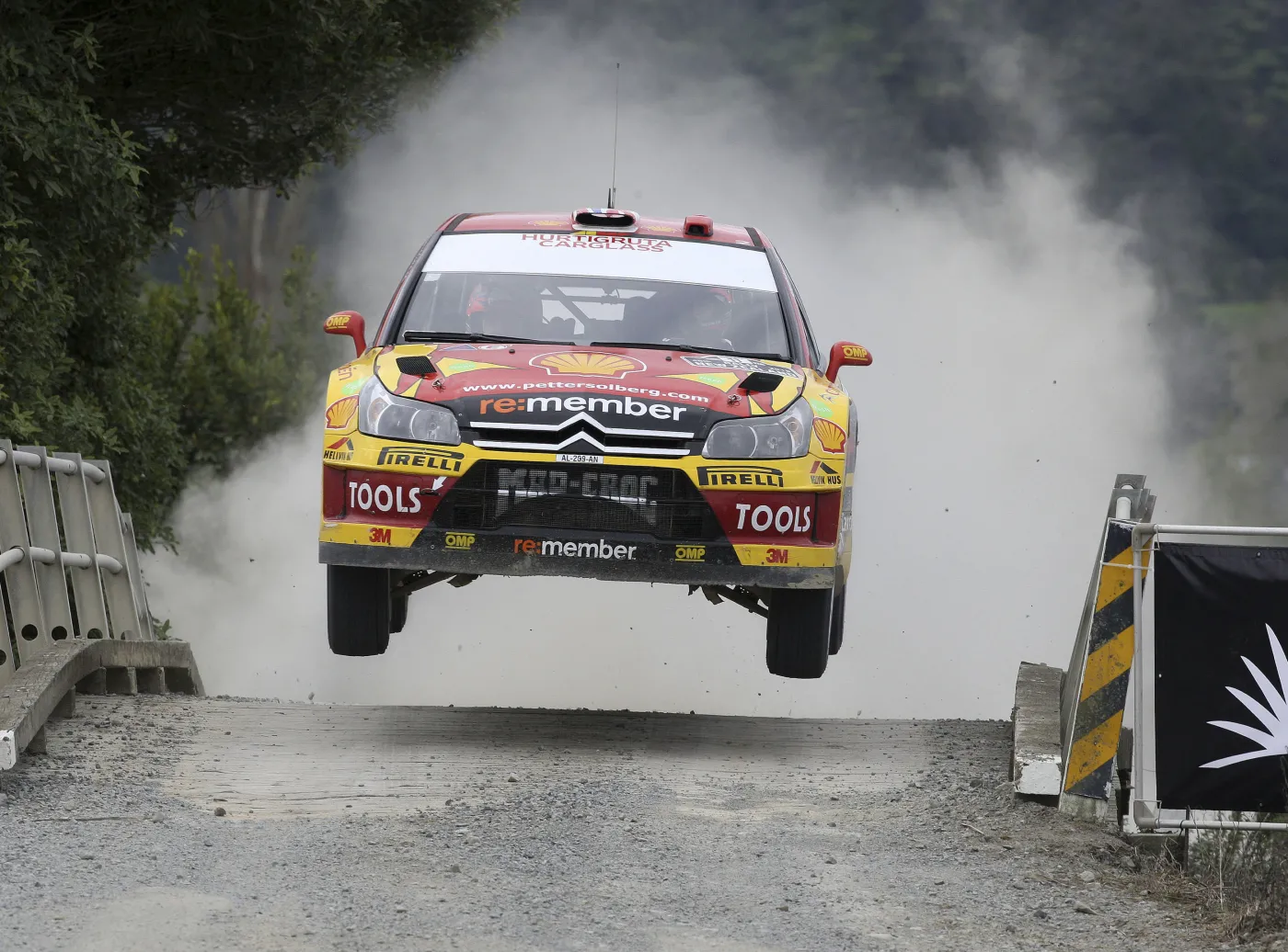 W Nowej Zelandii prowadzi latający Solberg