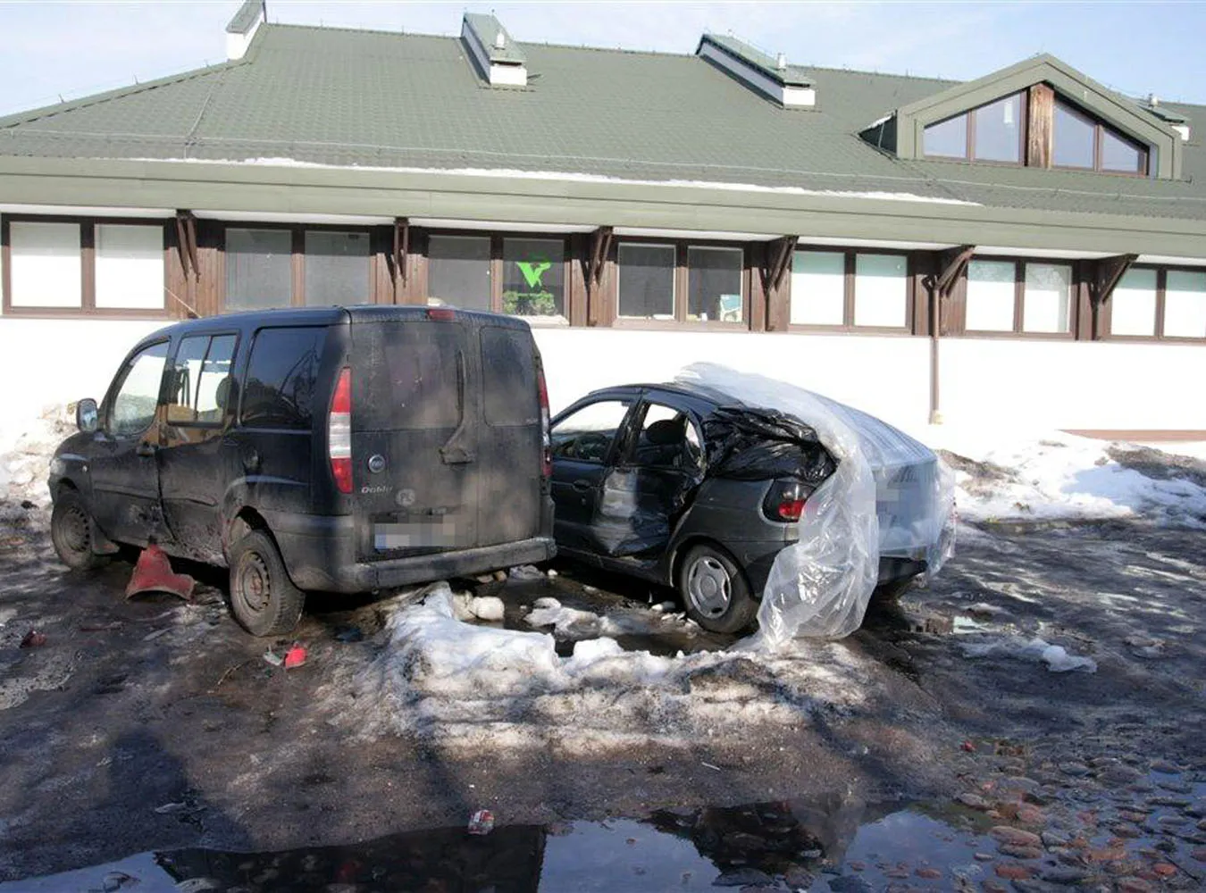 Pijana Felicjańska rozbiła trzy auta