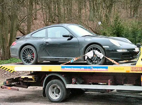 Po obławie policja odzyskała skradzione porsche