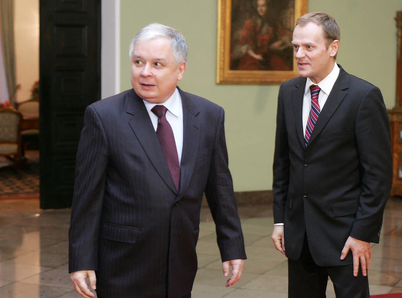 Prezydent i premier rywalizują na orędzia