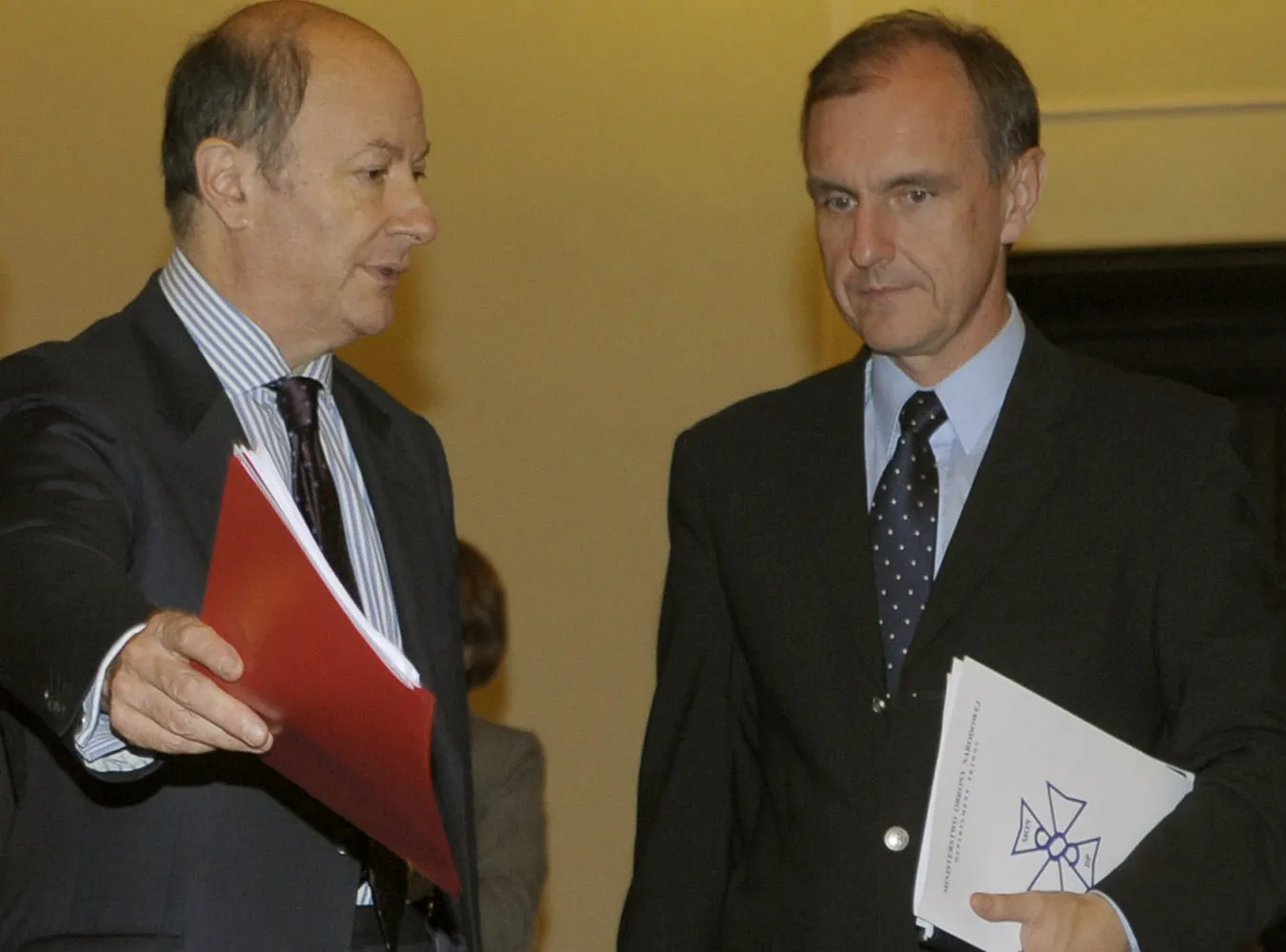 Rostowski chce bezlitośnie ciąć budżet armii