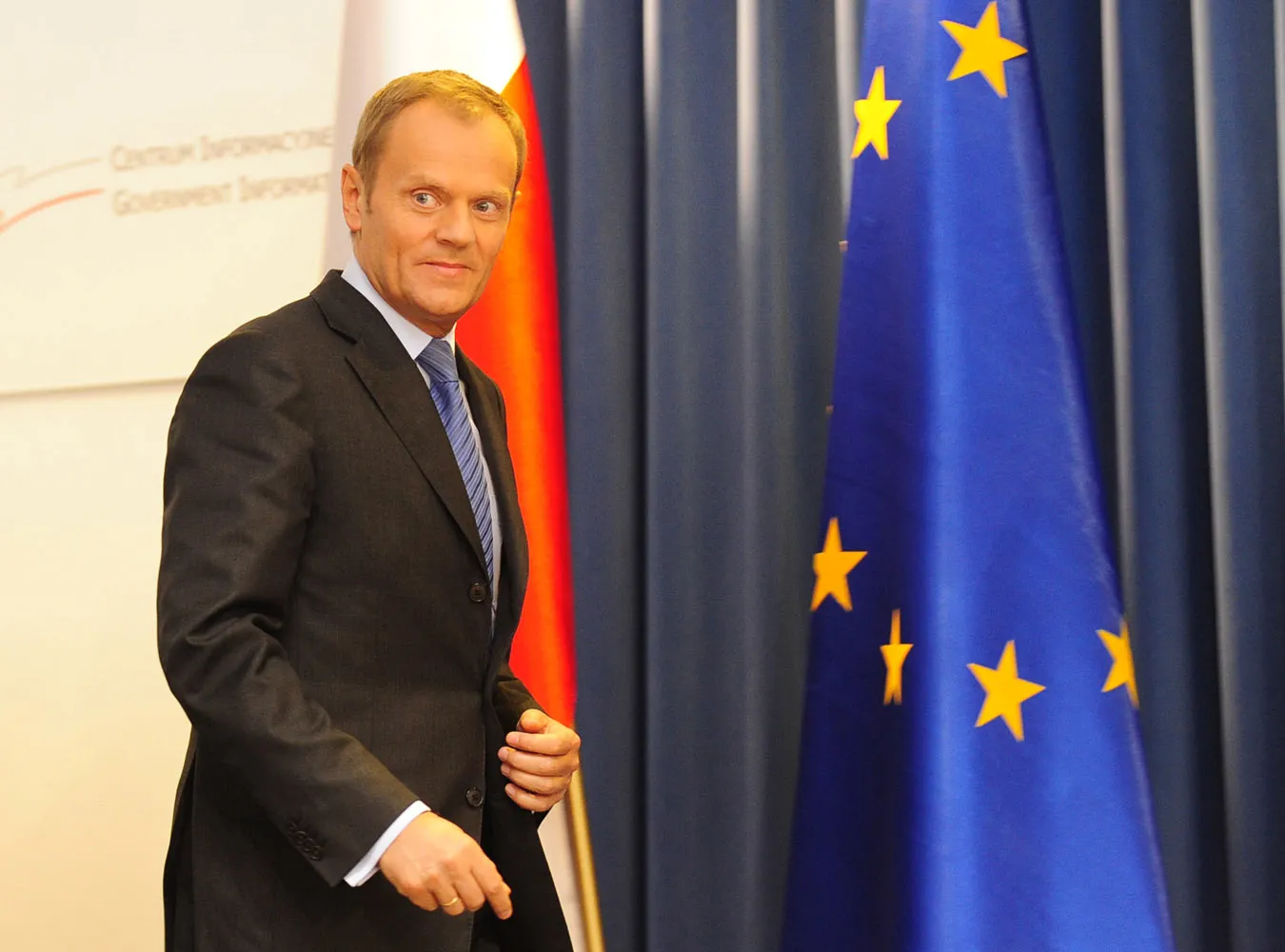 Tusk ucieka przed związkowcami na Wawel