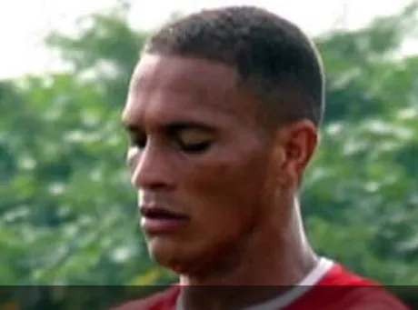 Piłkarz zastrzelił krytykującego go kibica