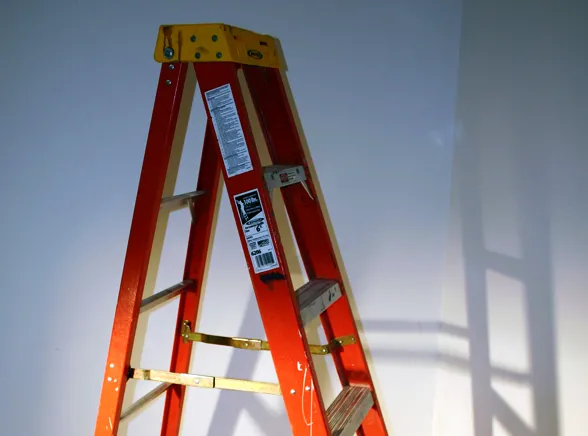 Zażądali okupu za drabinę!