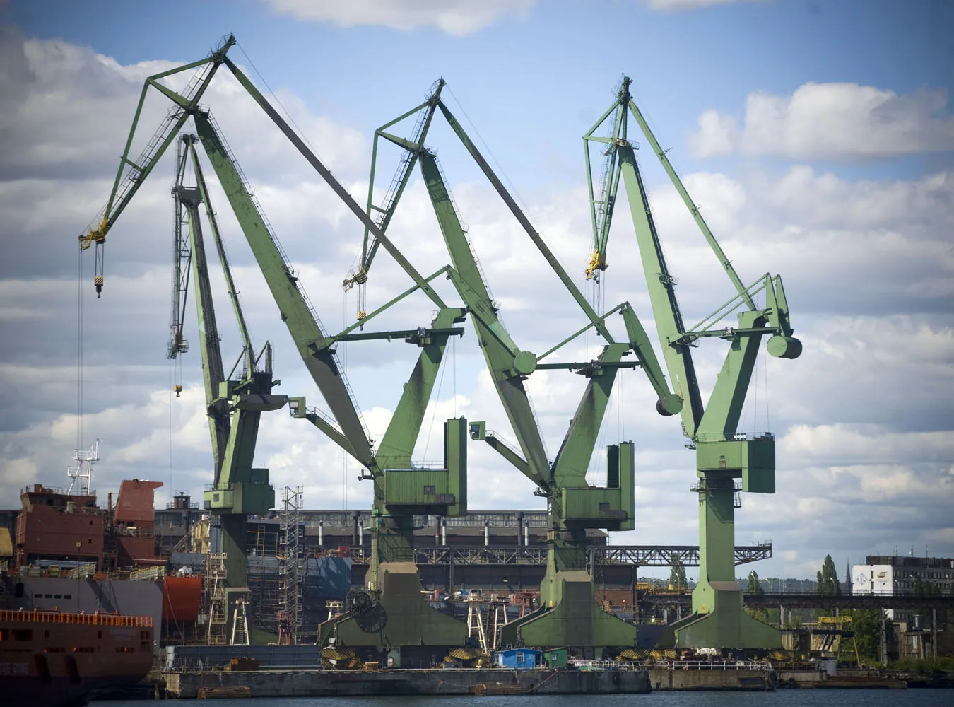 Niemcy dotują stocznię, a Polacy nie mogli