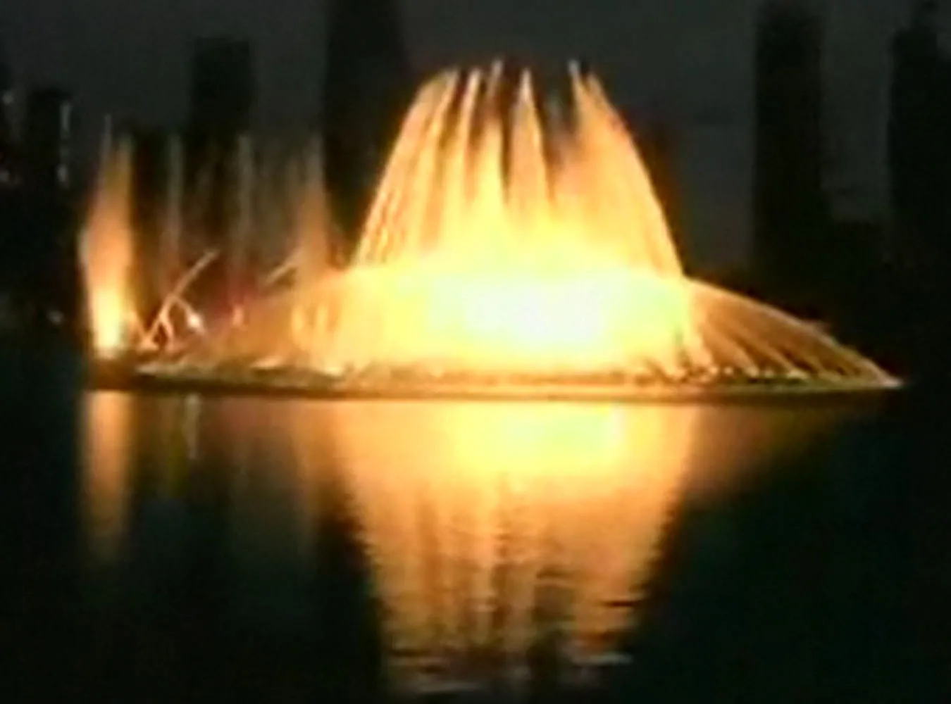 Świetny spektakl w superluksusowym Dubaju