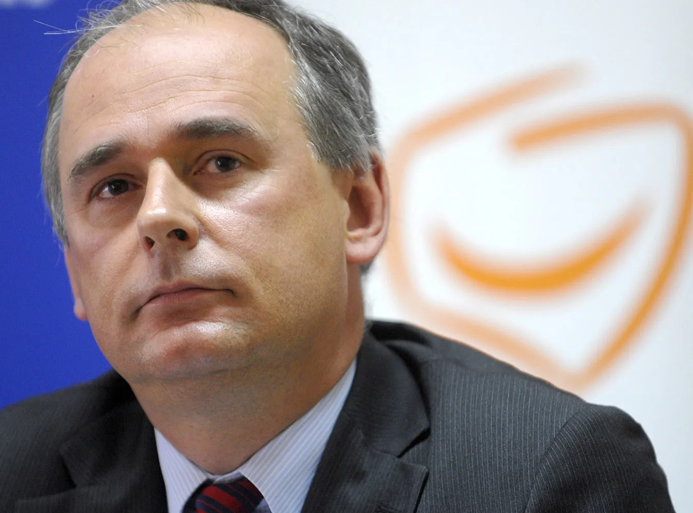 "Dorn próbuje z zewnątrz reformować PiS"