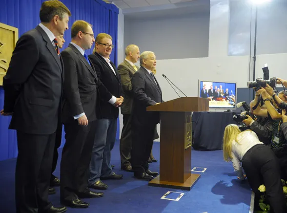 Za jedność PiS zapłacą... lekarze