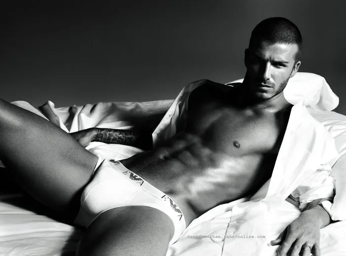 beckham_armani_285915a_1335360.jpg