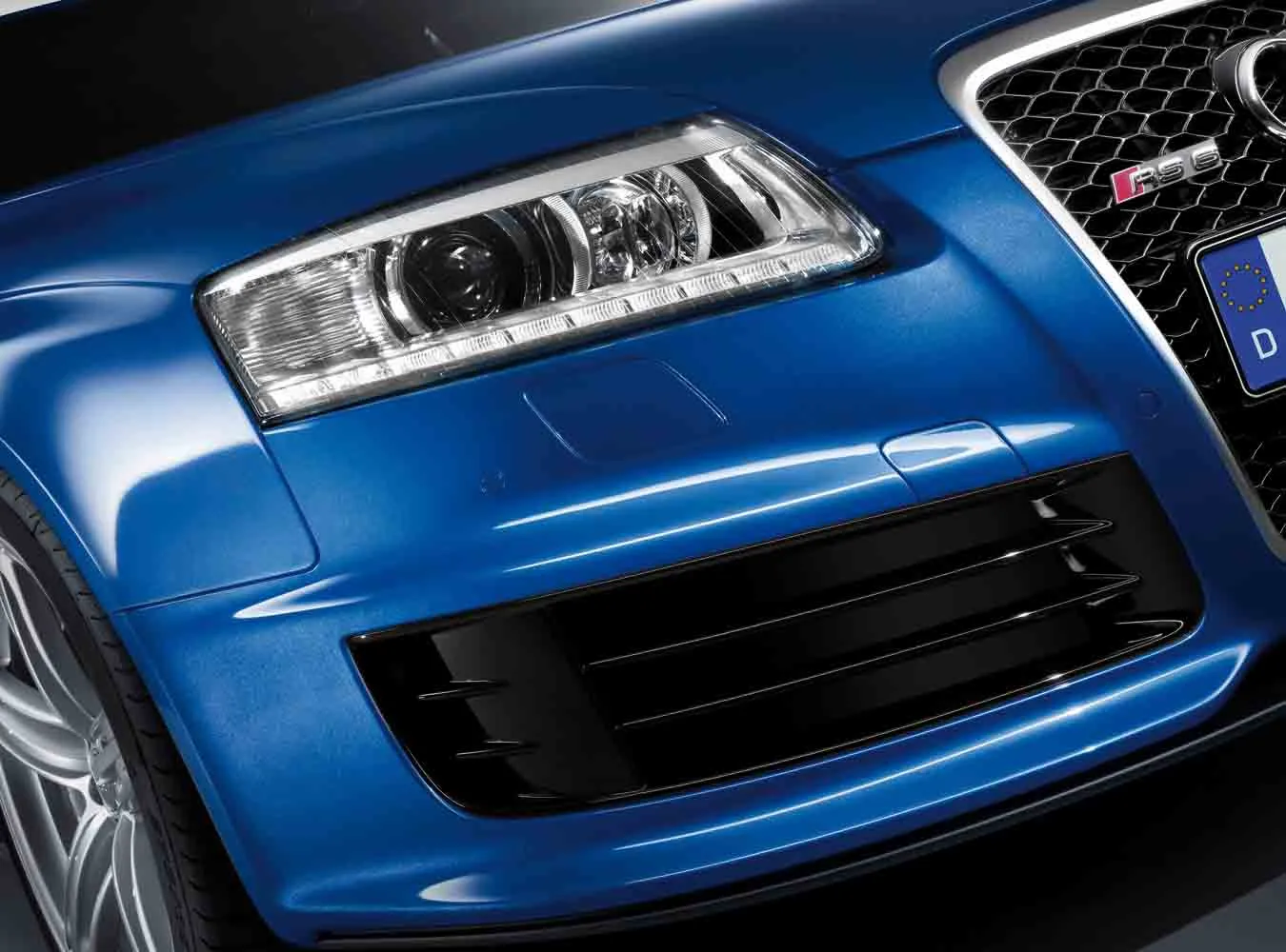 audi_rs_6_detail_113516a_399832.jpg