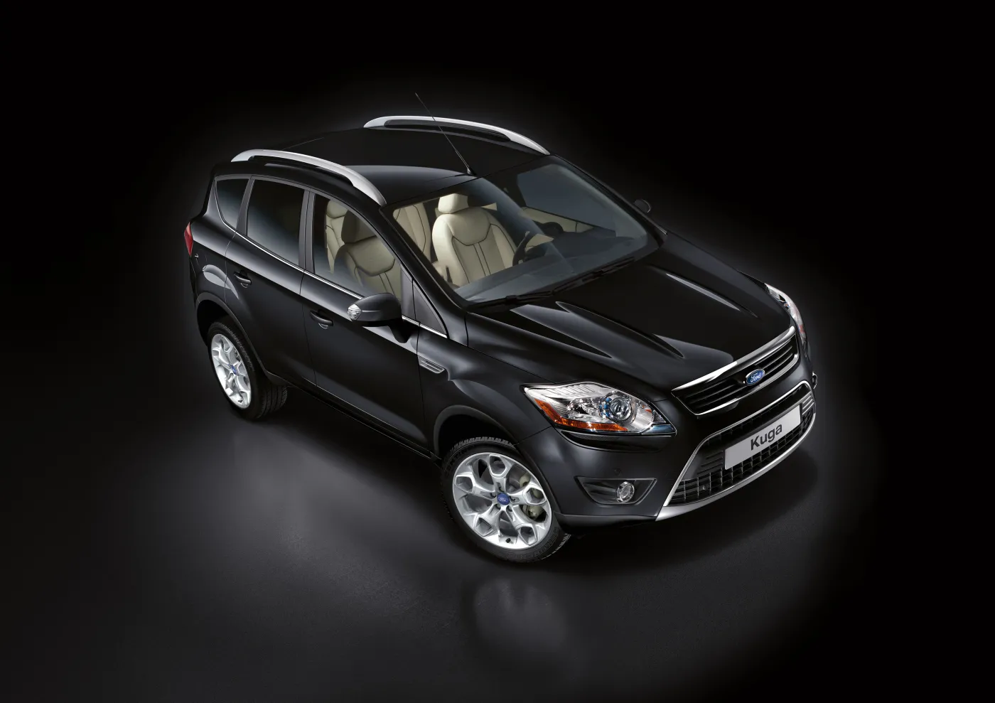 fr_055_kuga_jpg_244725a_924453.jpg