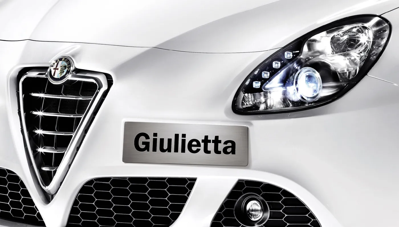 fr_giulietta_1_260691a_878898.jpg