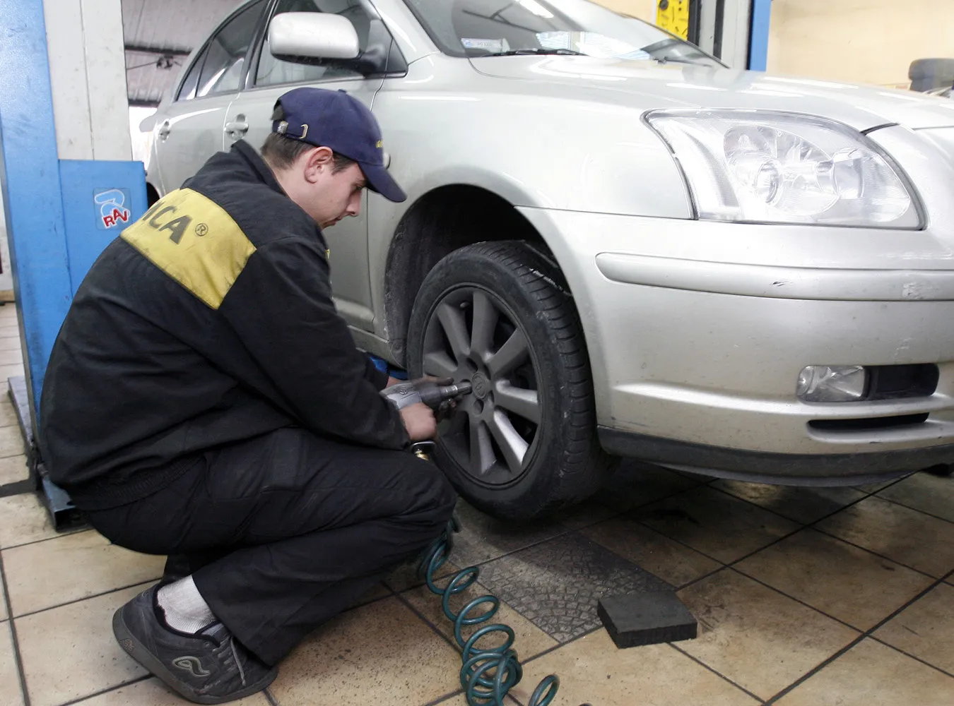 Jak często zmieniamy opony