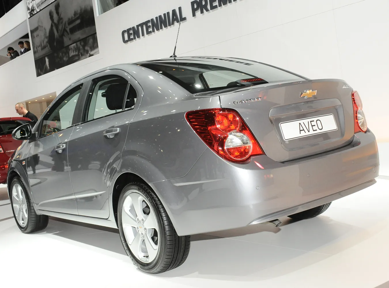 1852927-chevrolet-aveo-genewa.jpg