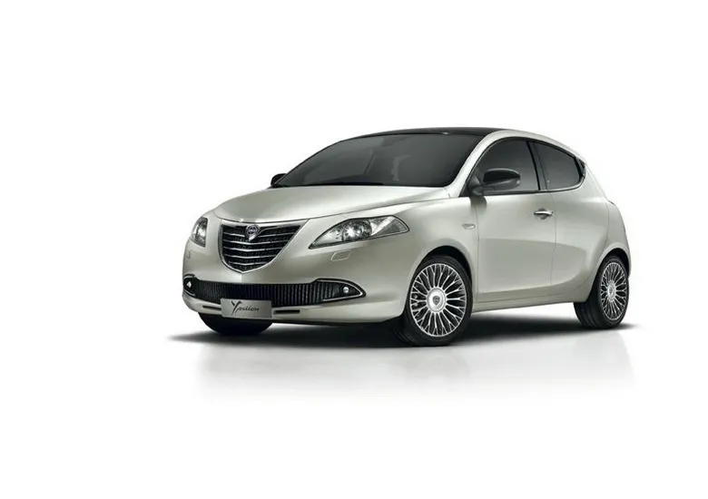 1930910-lancia-ypsilon-nowa-6.jpg
