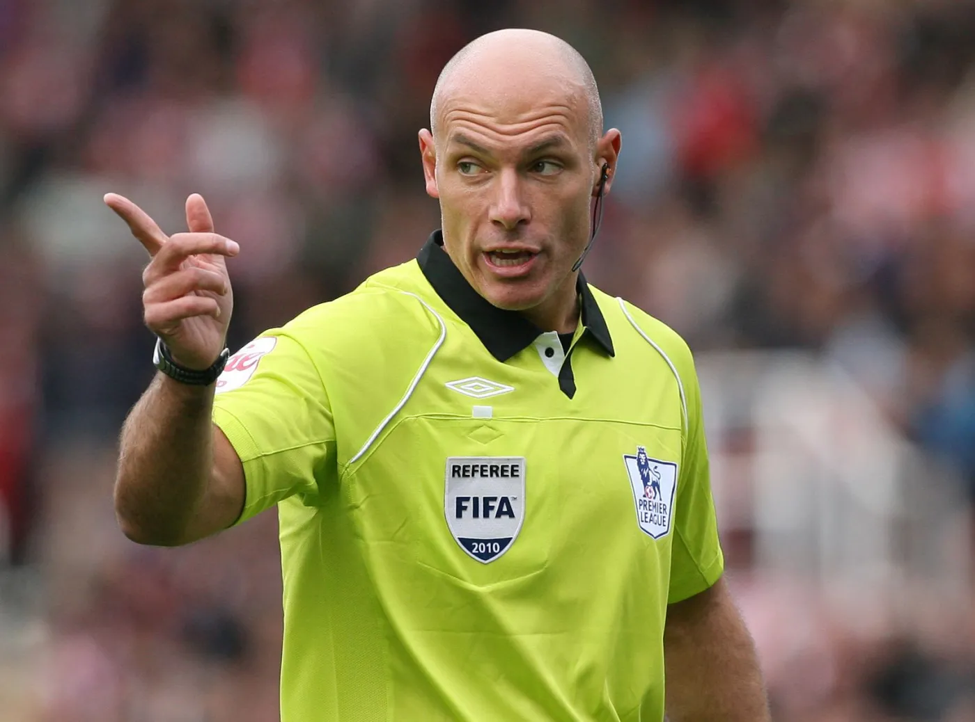 Donald Tusk przeprosi znienawidzonego przez Polaków arbitra