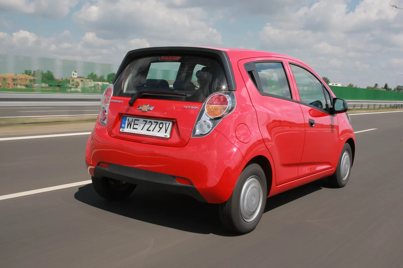 2359147-chevrolet-spark-test-2.jpg