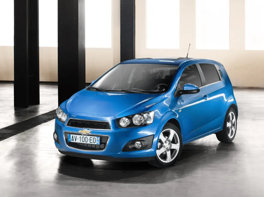 2177698-chevrolet-aveo-test-38.jpg