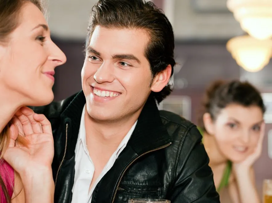 Coraz częściej wybaczamy zdradę. Wierność już nie ma znaczenia? 