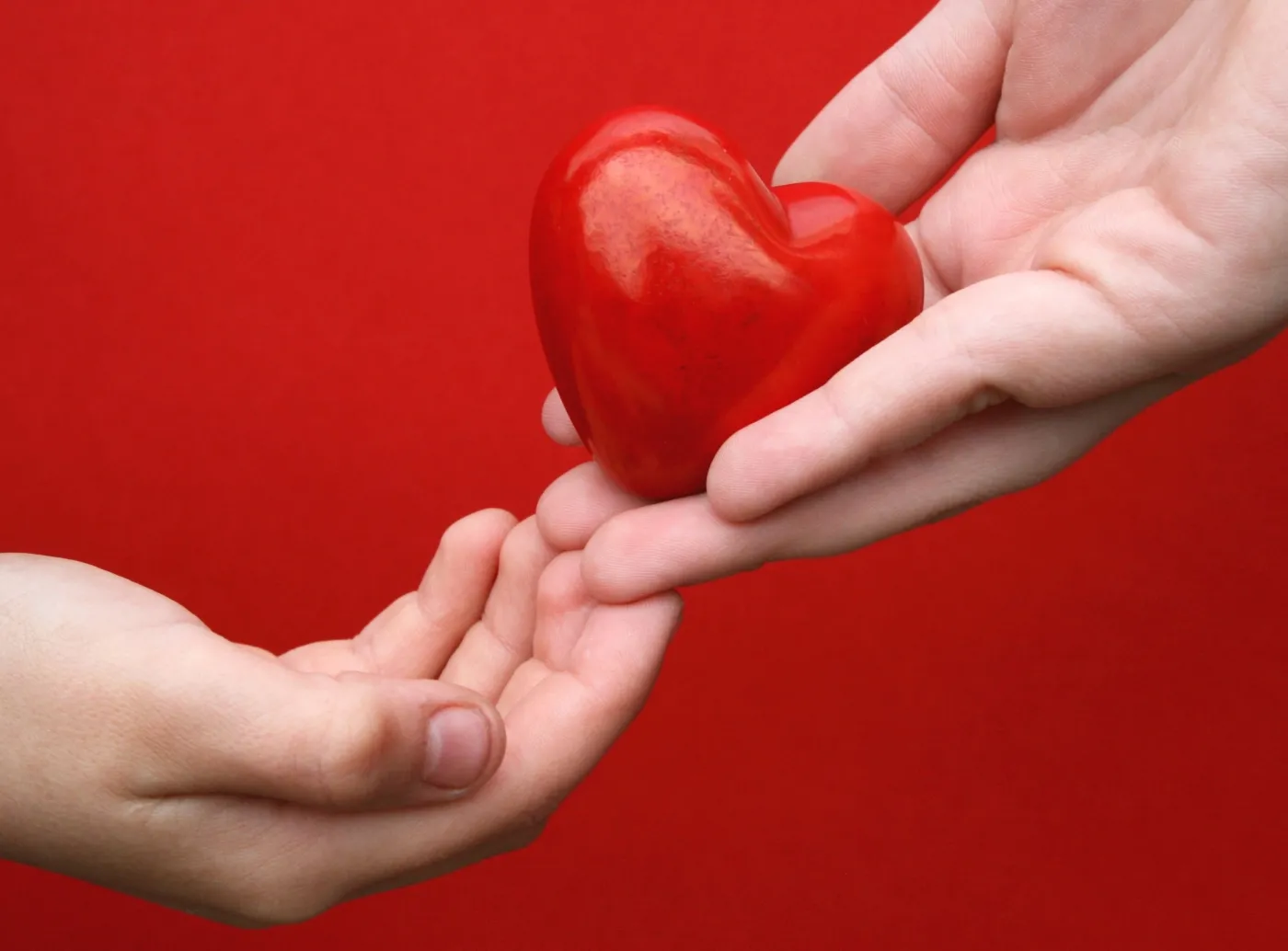 Polak to romantyk! Wciąż wierzymy w miłość od pierwszego wejrzenia