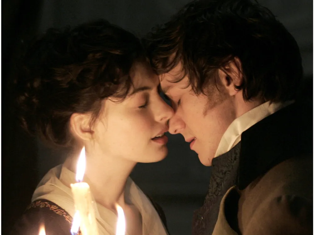 Anne Hathaway i James McAvoy w filmie "Zakochana Jane"