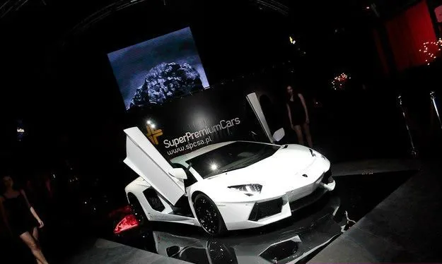Lamborghini Aventador