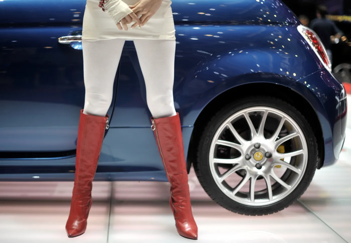 Szampan wystrzelił! Małe Fiaty z Polski pędzą na podbój Australii