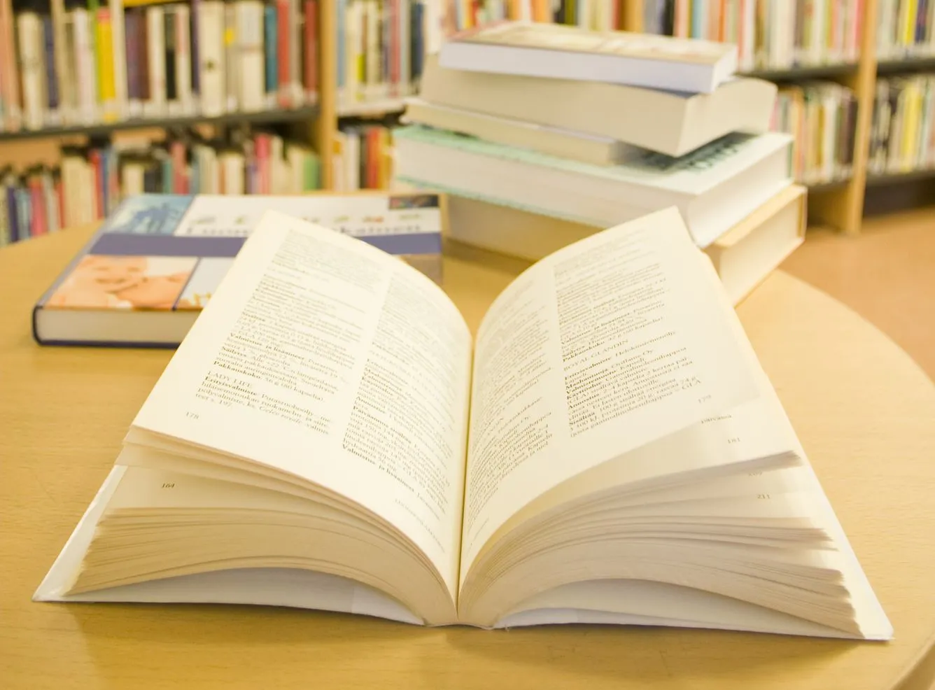 SB w "Tygodniku Powszechnym"? Książka, która wylądowała w sądzie