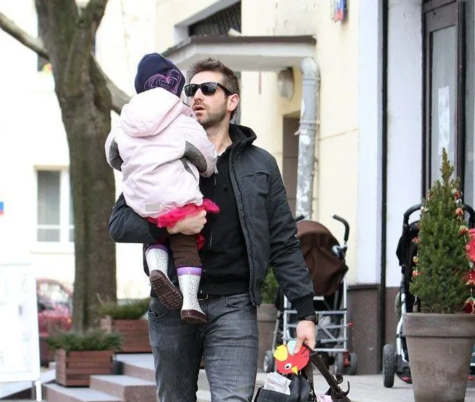 Maciej Dowbor z córką