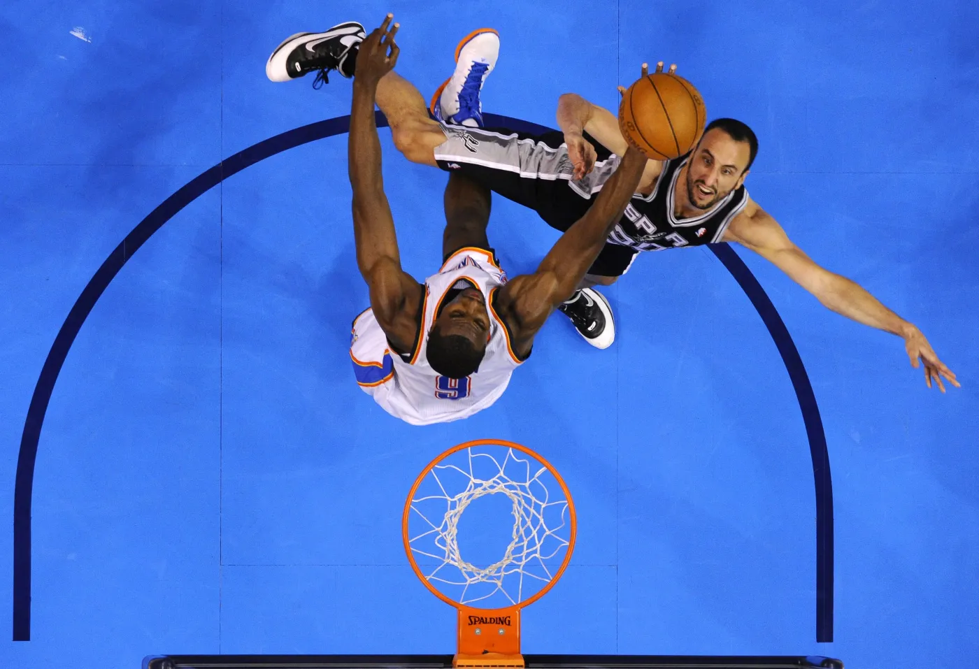 Porażka Spurs po serii 20 zwycięstw. Thunder nie dają za wygraną