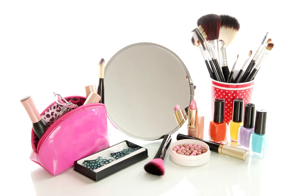 4271832-kosmetyki-do-makijazu.jpg