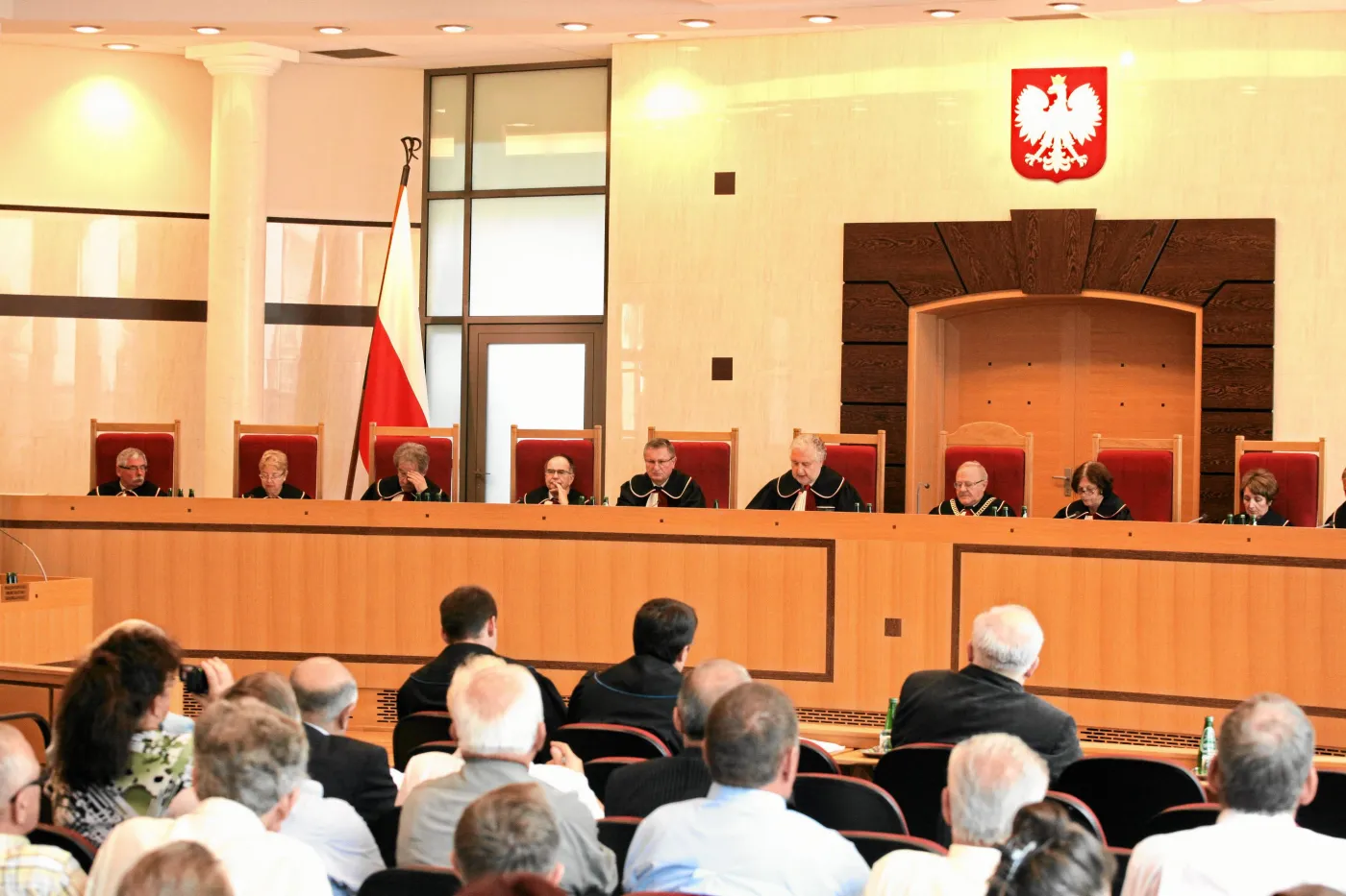 Trybunał Konstytucyjny zamyka budowy na kłódkę