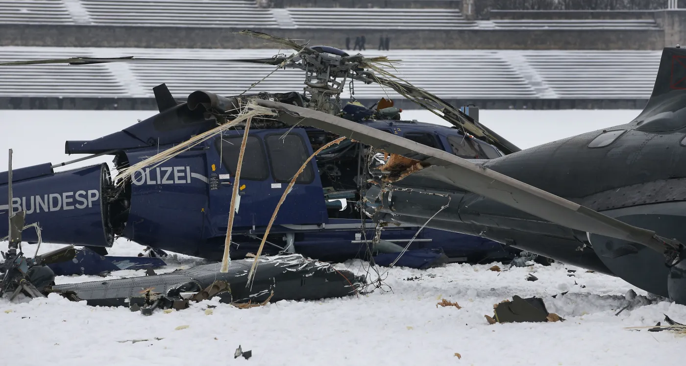 Zderzenie dwóch helikopterów. "Wielkie pole krwi" ZDJĘCIA
