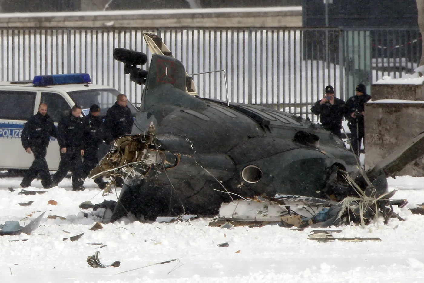 4758840-zderzenie-helikopterow.jpg